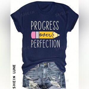 ✏️NWT✏️Teacher tshirt